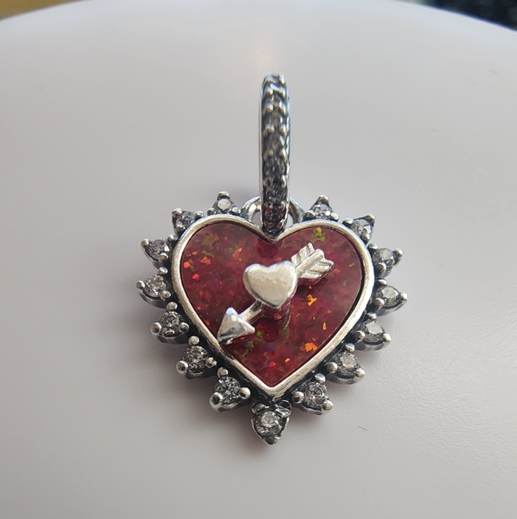 Pandora Spinnable Arrow Heart Dangle Charm - Picture 1 of 7